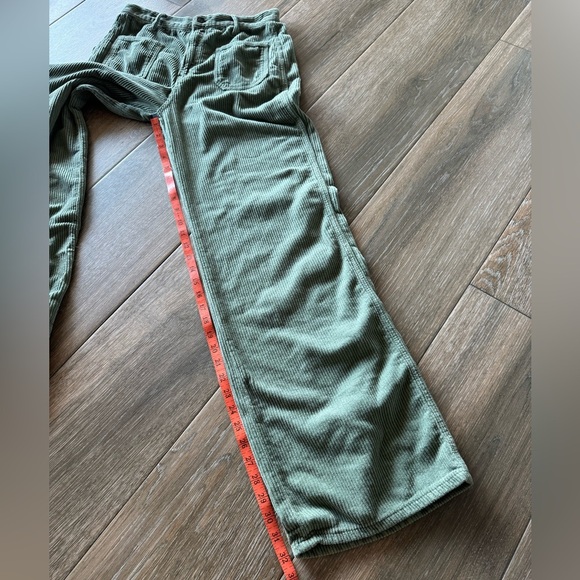 Reformation Alyssa high rise wide leg corduroy pants moss color. size 28 - Picture 8 of 13